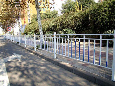 湖北公園鋅鋼護(hù)欄圖片4